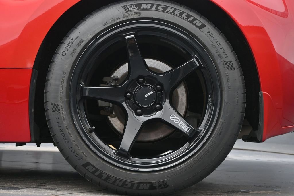 Used 2019 Nissan 370Z Coupe RWD image 9