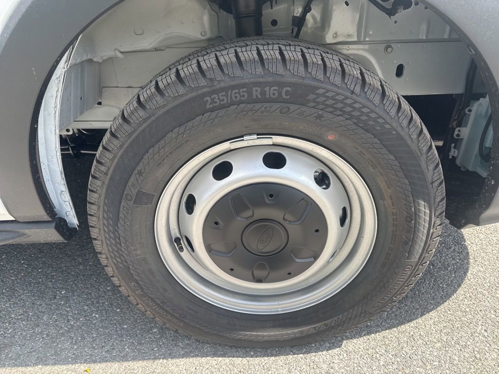 New 2025 Ford Transit 250 148 Medium Roof w/ Load Area Protection Package image 13