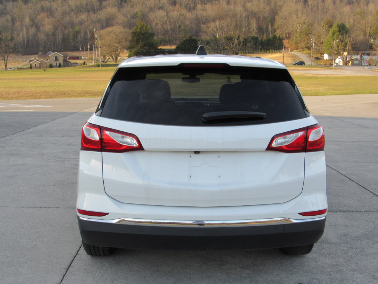 Used 2018 Chevrolet Equinox LT image 9