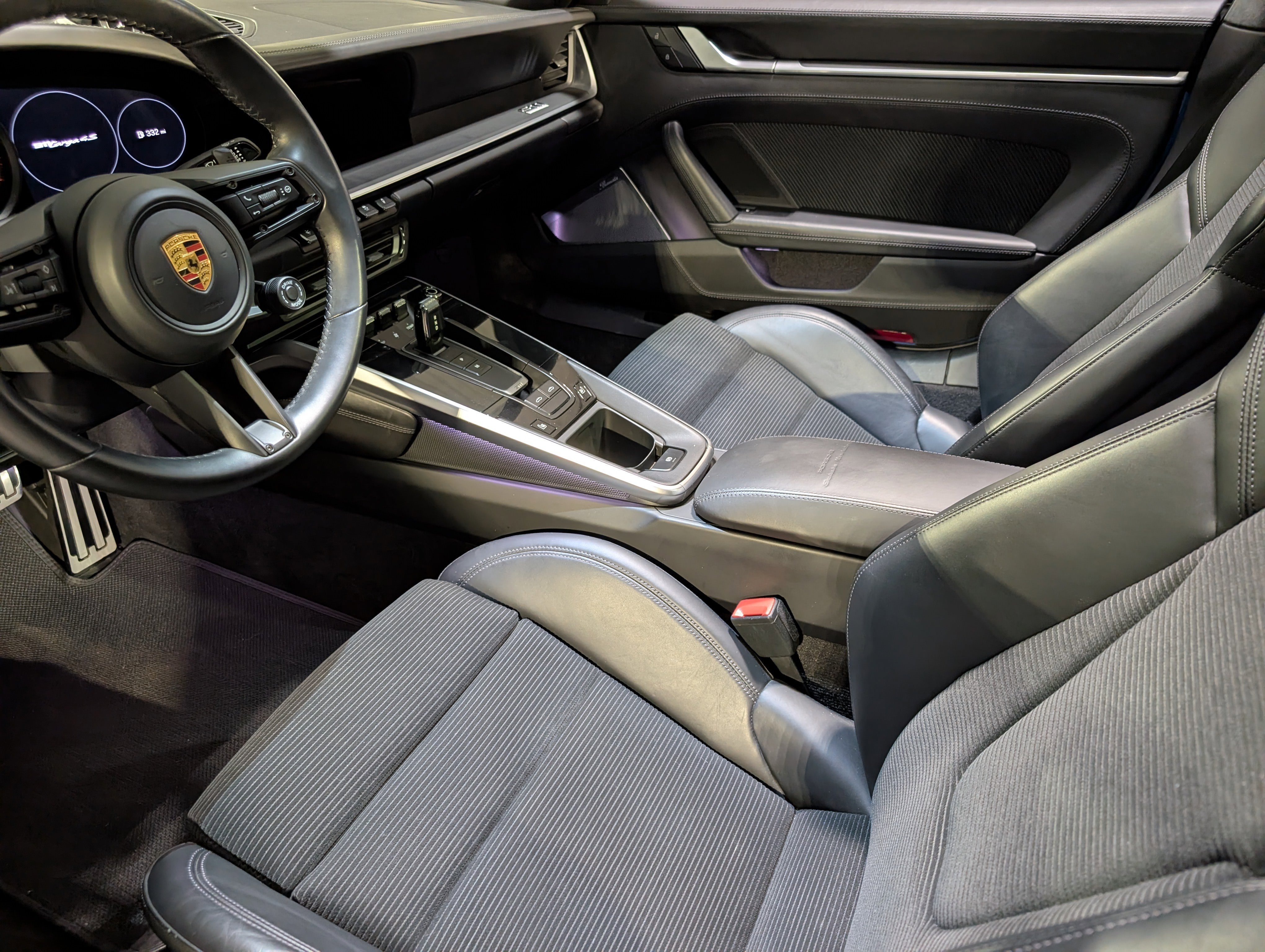 Certified 2022 Porsche 911 Targa 4S image 4