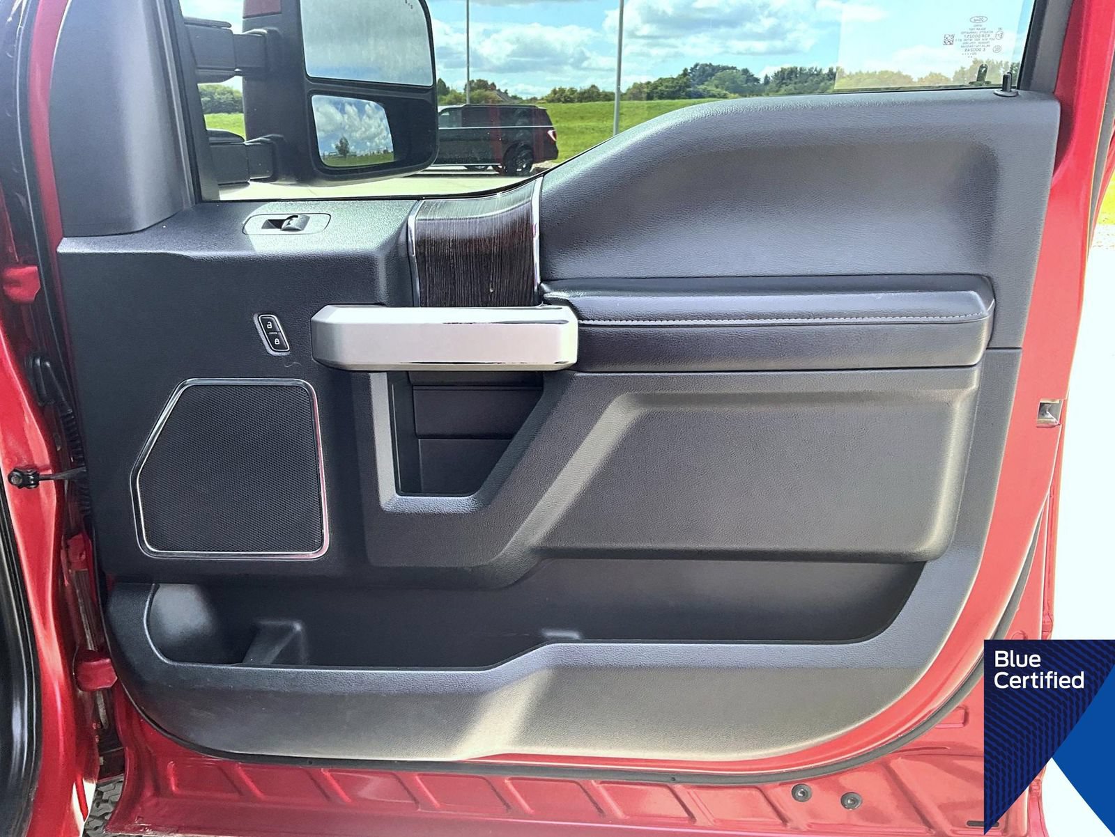 Certified 2020 Ford F250 Lariat w/ Lariat Ultimate Package AWD/4WD image 17