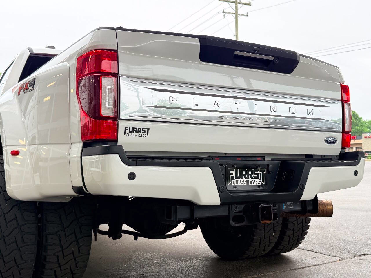 Used 2022 Ford F450 Platinum w/ FX4 Off-Road Package AWD/4WD image 8