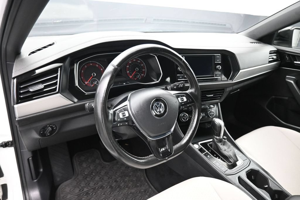 Used 2019 Volkswagen Jetta R-Line w/ R-Line Cold Weather Package FWD image 13