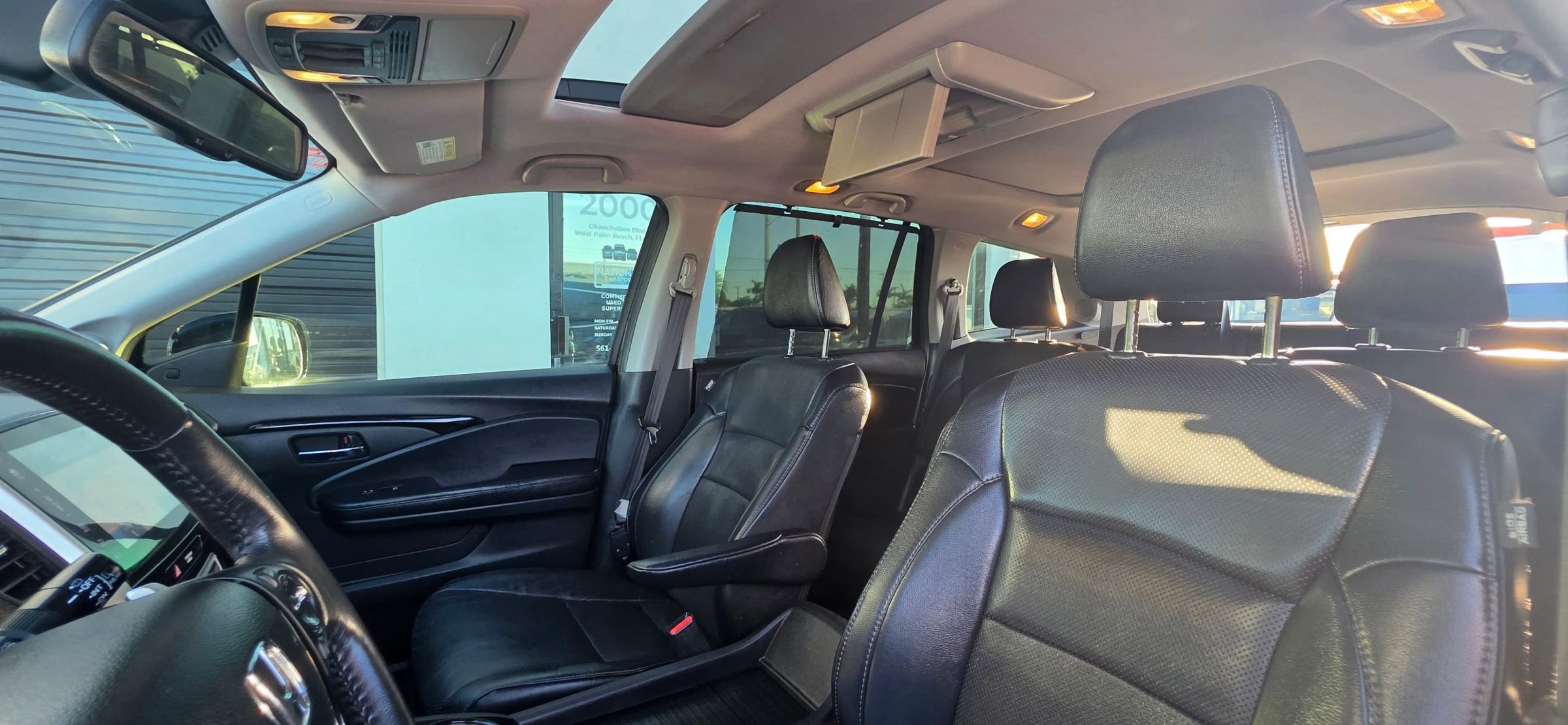 Used 2017 Honda Pilot Elite image 17