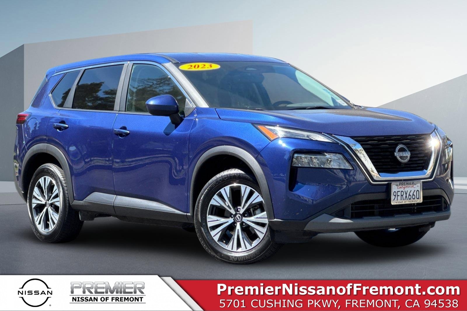 Certified 2023 Nissan Rogue SV image 1