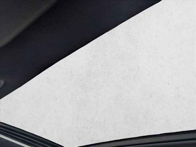 Used 2019 Mercedes-Benz C 300 4MATIC Sedan image 9