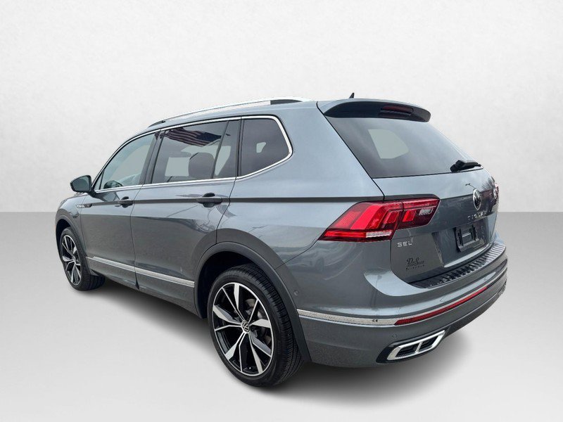 Used 2023 Volkswagen Tiguan SEL R-Line AWD/4WD image 7