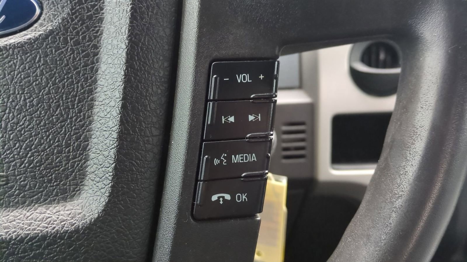 Used 2014 Ford F150 XLT w/ Trailer Tow Package image 26