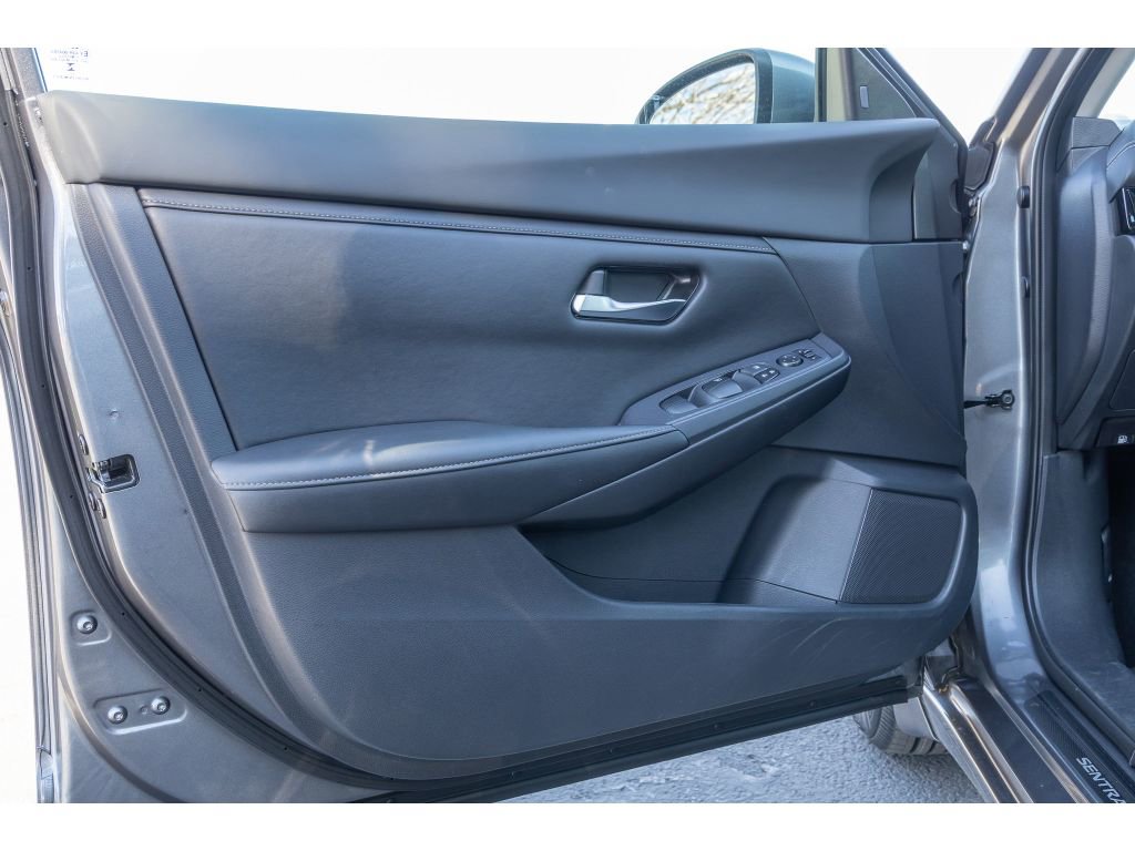 Used 2023 Nissan Sentra SV w/ All-Weather Package image 17