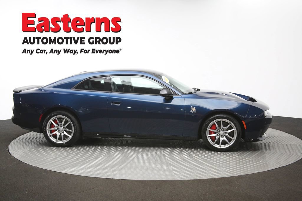 Used 2024 Dodge Charger Daytona Scat Pack w/ Plus Group AWD/4WD image 43