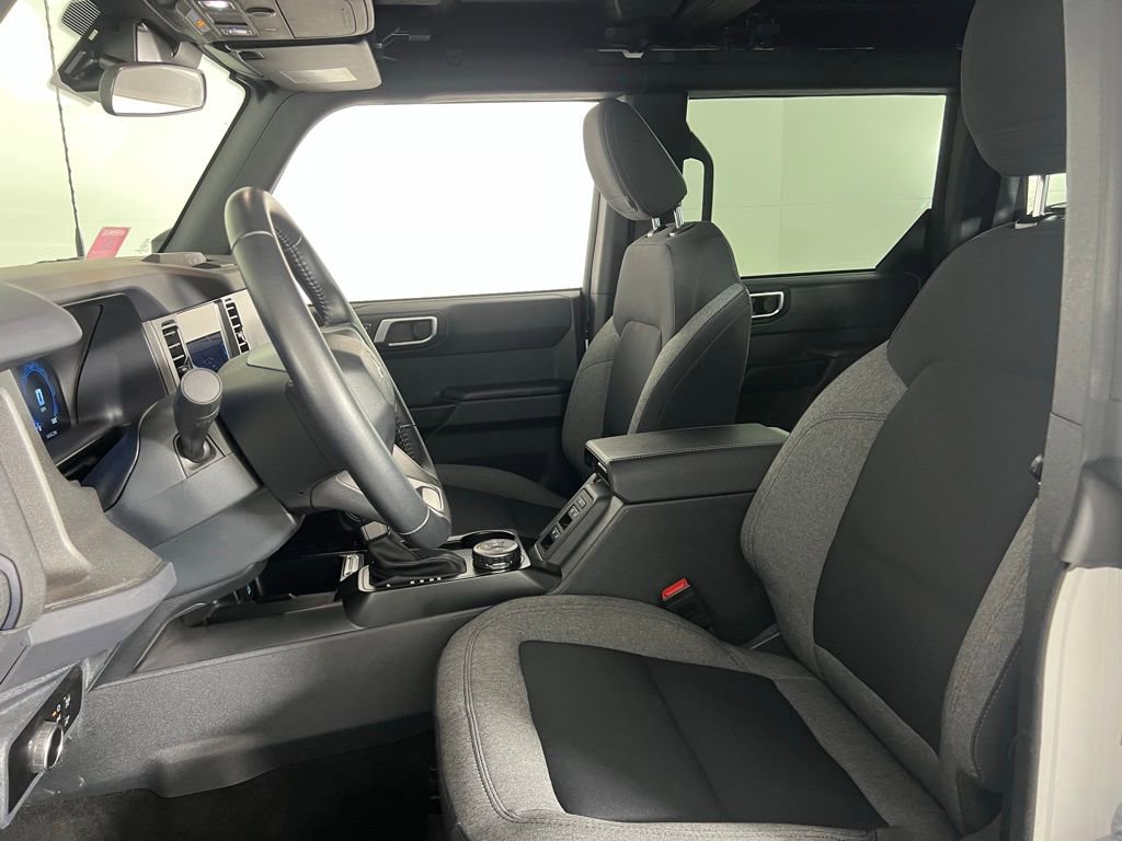 Used 2025 Ford Bronco Big Bend image 23