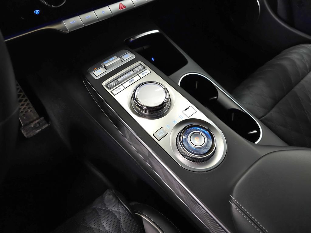 Used 2024 Genesis GV70 3.5T Sport w/ Sport Advanced Package AWD/4WD image 38