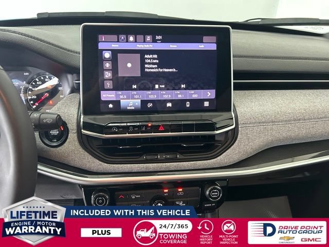 Used 2024 Jeep Compass Latitude AWD/4WD image 19