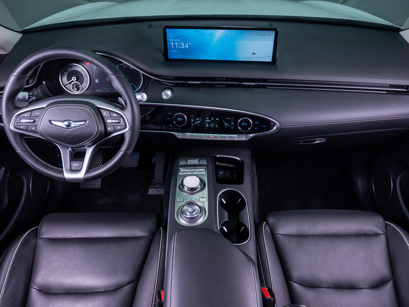 Used 2024 Genesis Electrified GV70 AWD/4WD image 16
