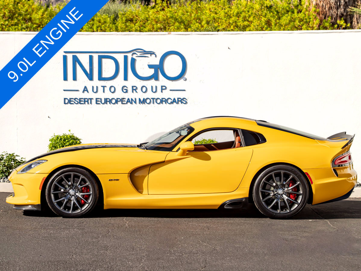 Used 2014 SRT Viper GTS w/ GTS Laguna Interior Package RWD image 12