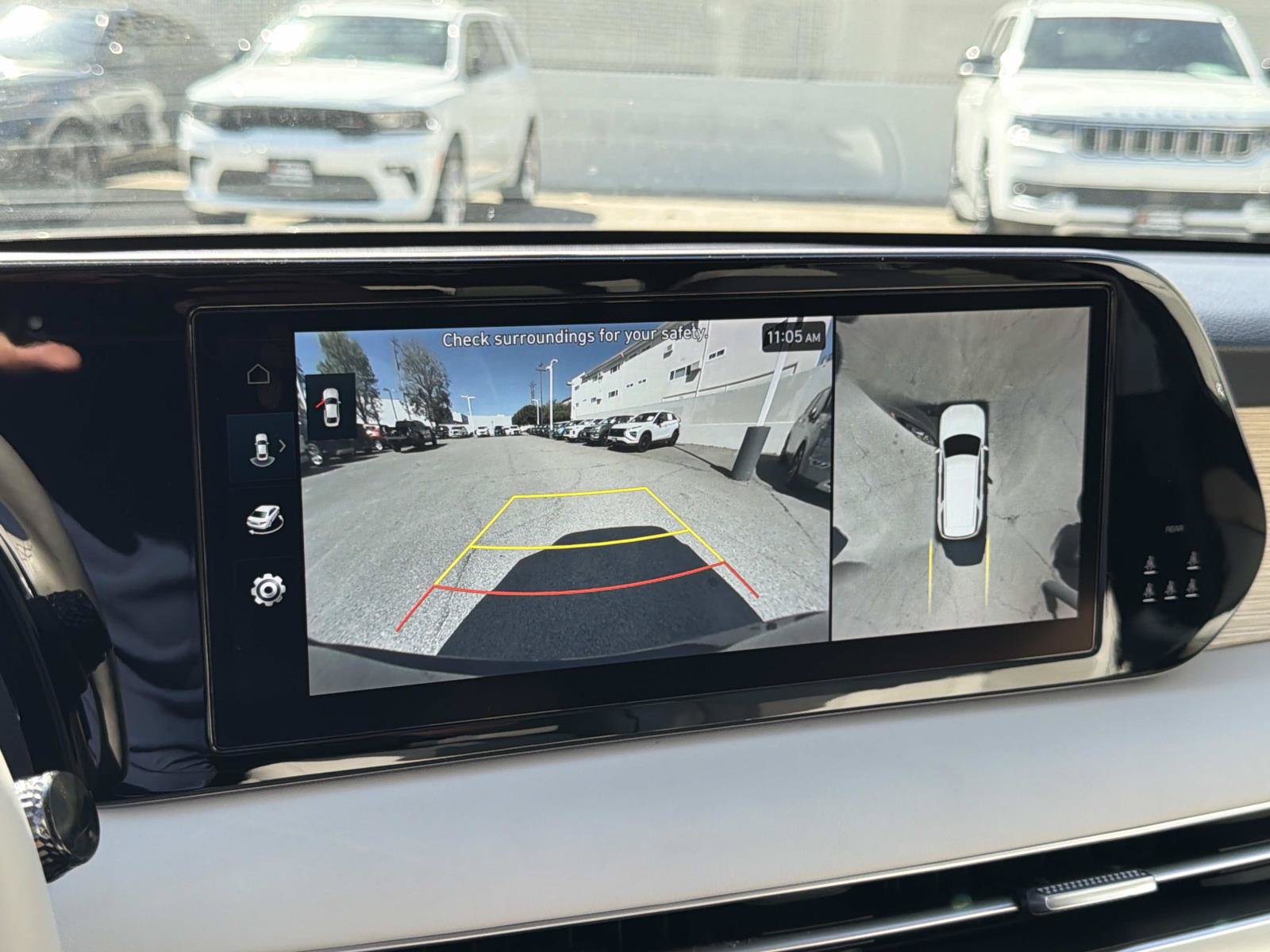 Used 2024 Hyundai Palisade Limited FWD image 30
