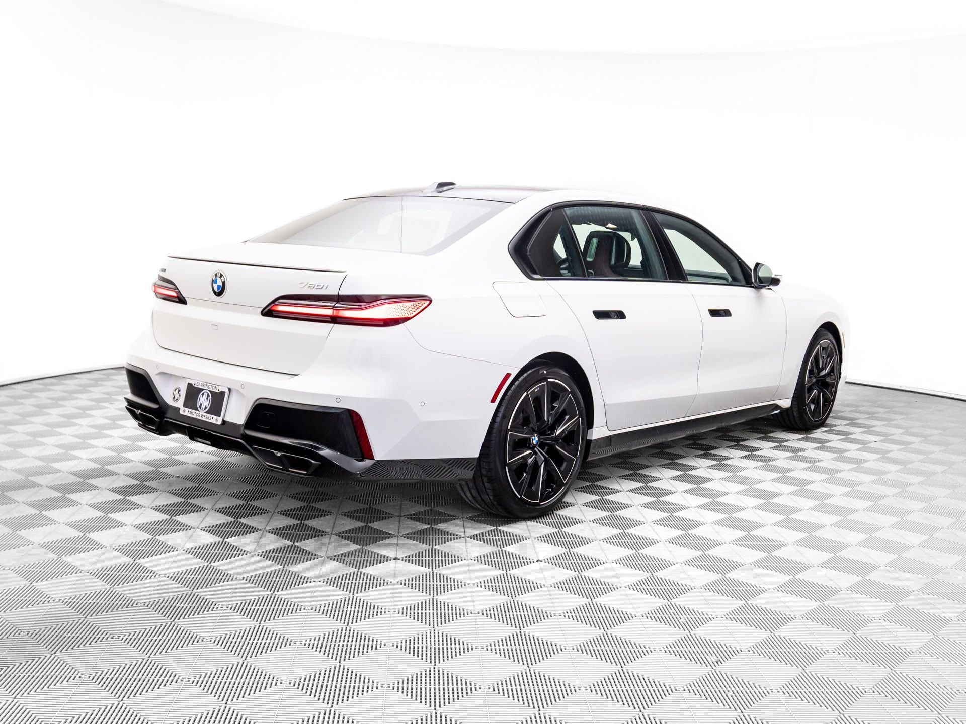 New 2026 BMW 760i xDrive w/ Executive Package AWD/4WD image 6