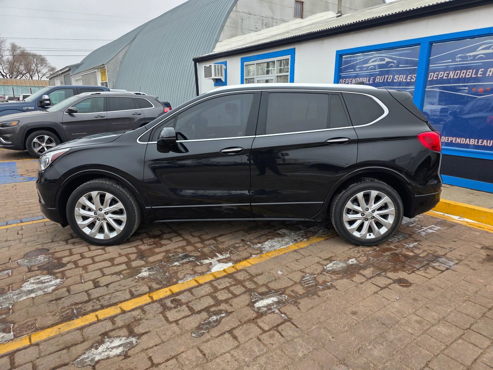 Used 2016 Buick Envision Premium AWD/4WD image 8