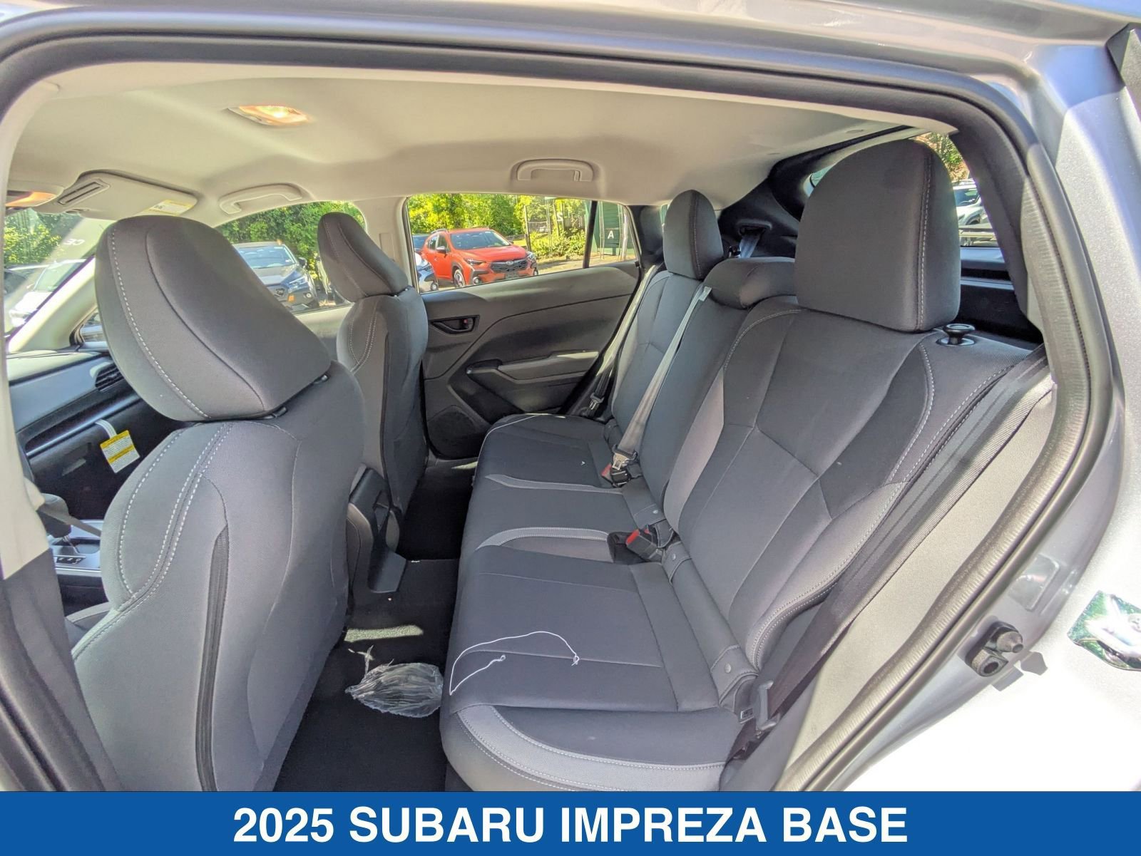Certified 2025 Subaru Impreza 2.0i image 10