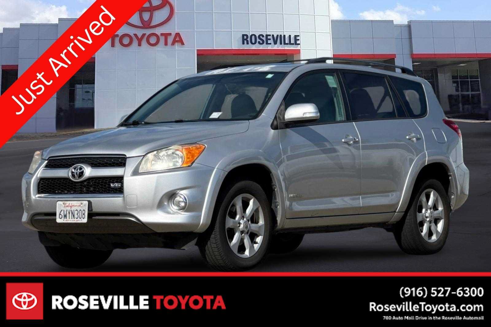 Used 2012 Toyota RAV4 Limited w/ Navigation Value Pkg AWD/4WD image 1