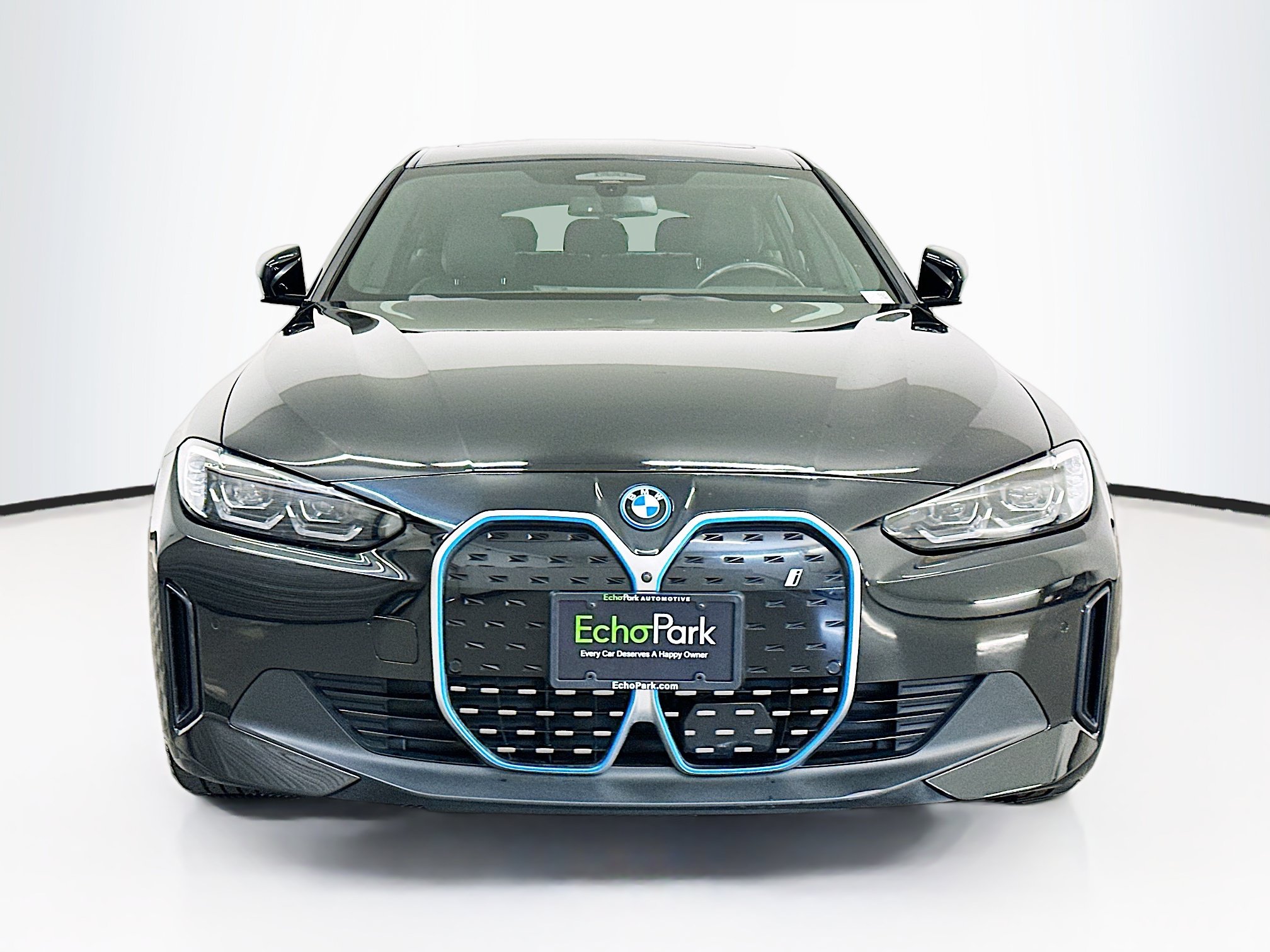 Used 2024 BMW i4 xDrive40i AWD/4WD image 2