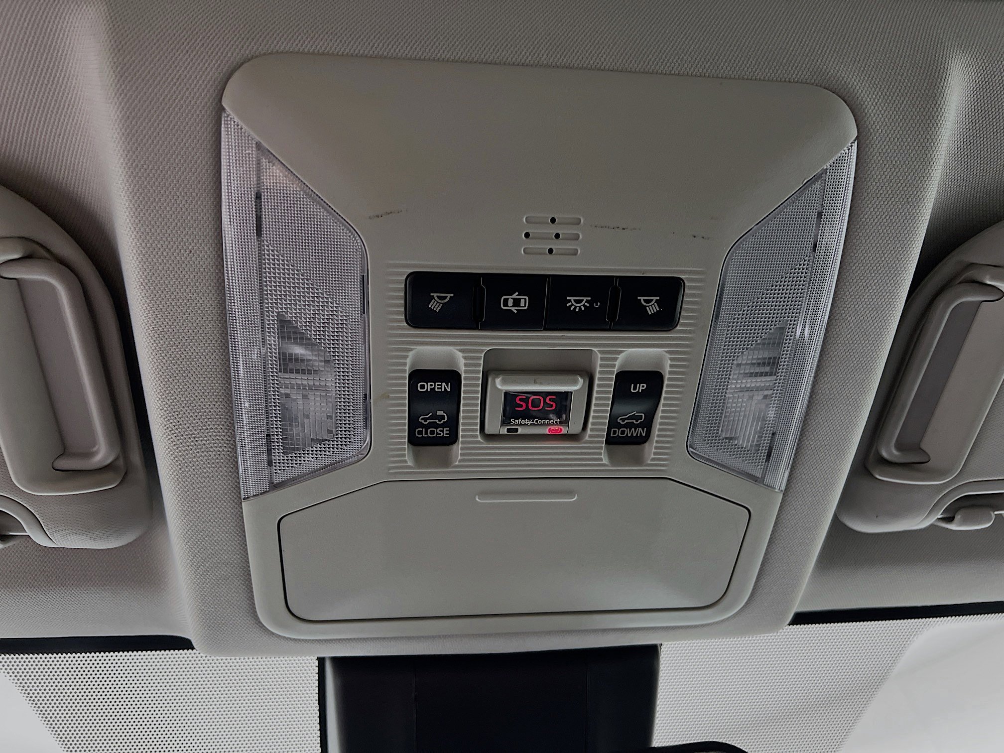 Used 2019 Toyota RAV4 XLE image 20