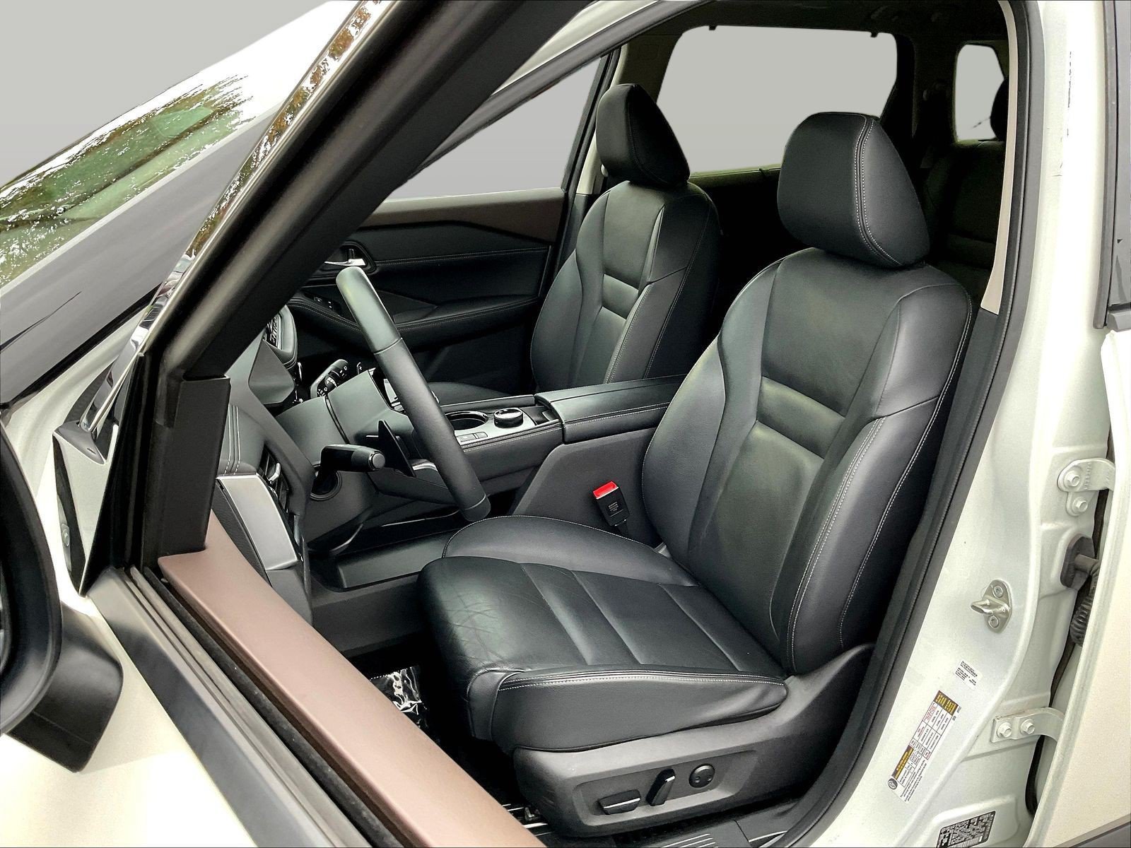 Certified 2023 Nissan Rogue SL w/ SL Premium Package AWD/4WD image 24