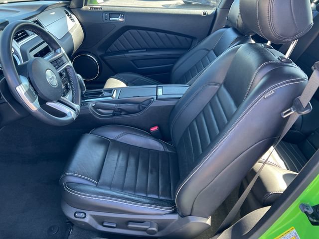 Used 2014 Ford Mustang GT Premium RWD image 9