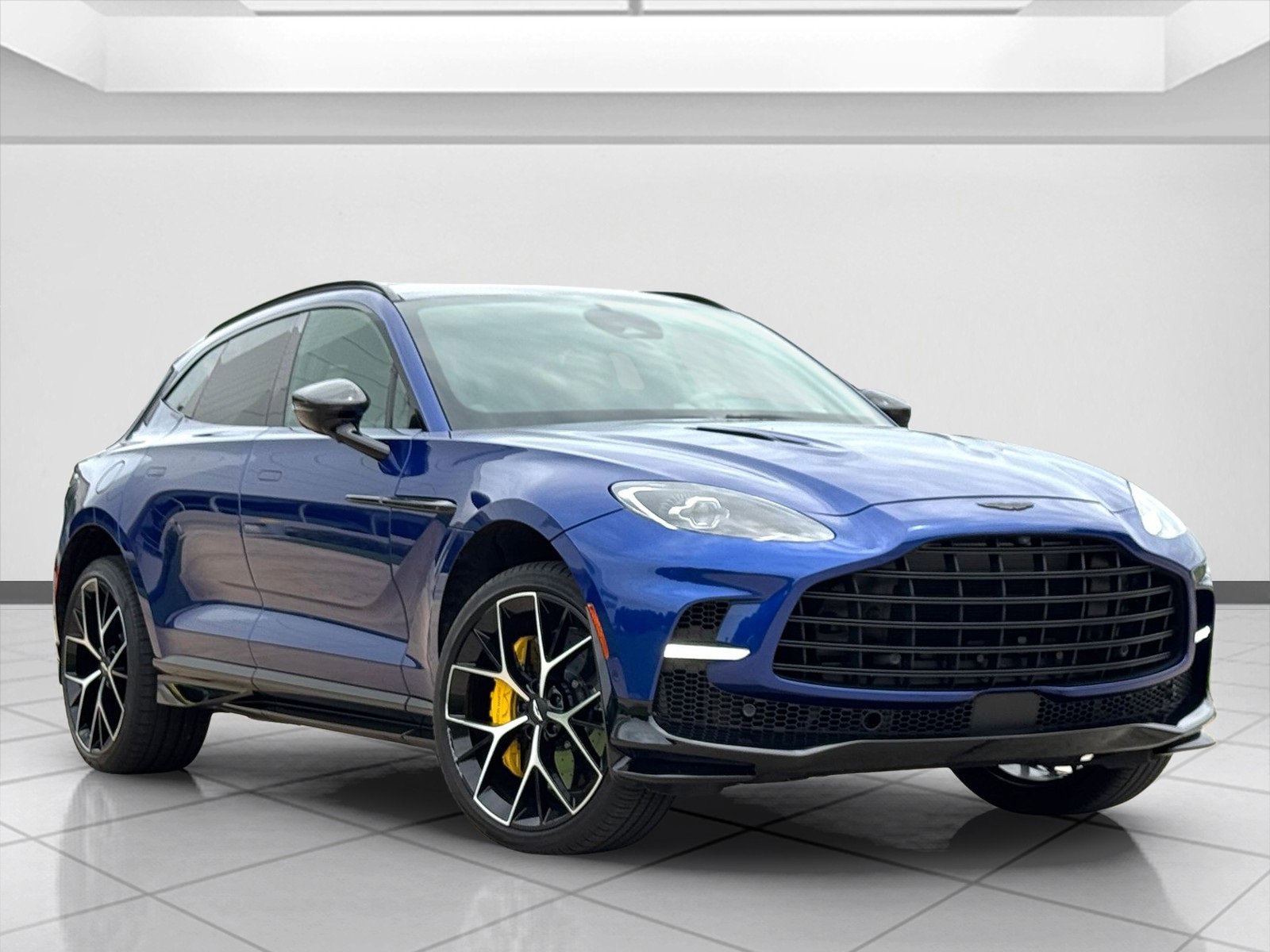 Used 2025 Aston Martin DBX 707