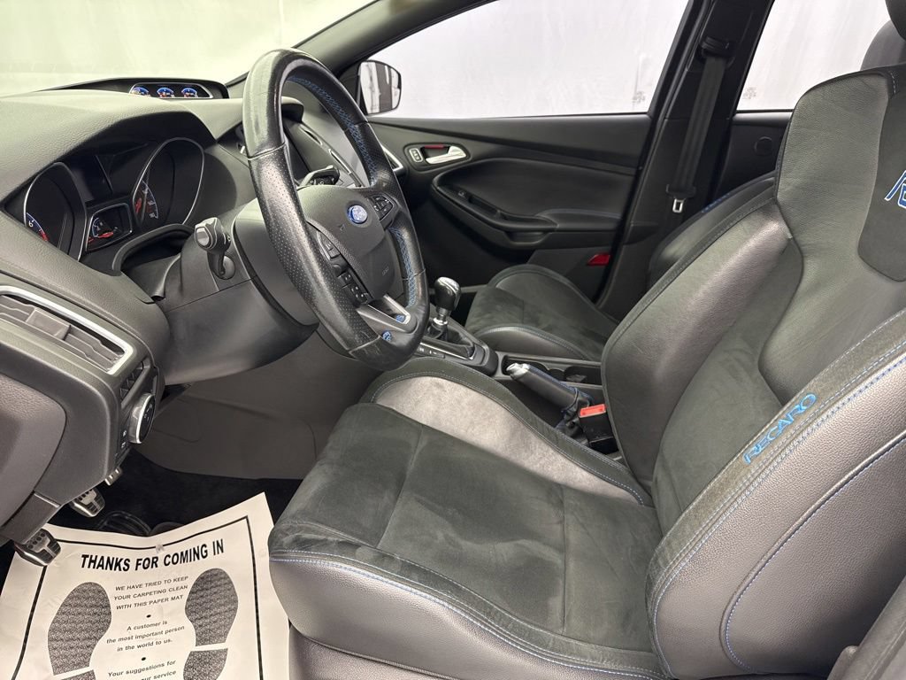 Used 2016 Ford Focus RS AWD/4WD image 18