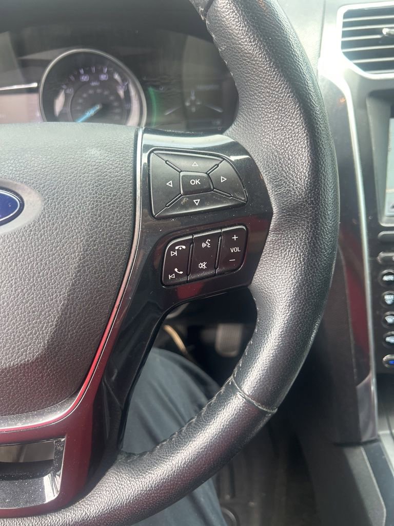 Used 2018 Ford Explorer Limited FWD image 14