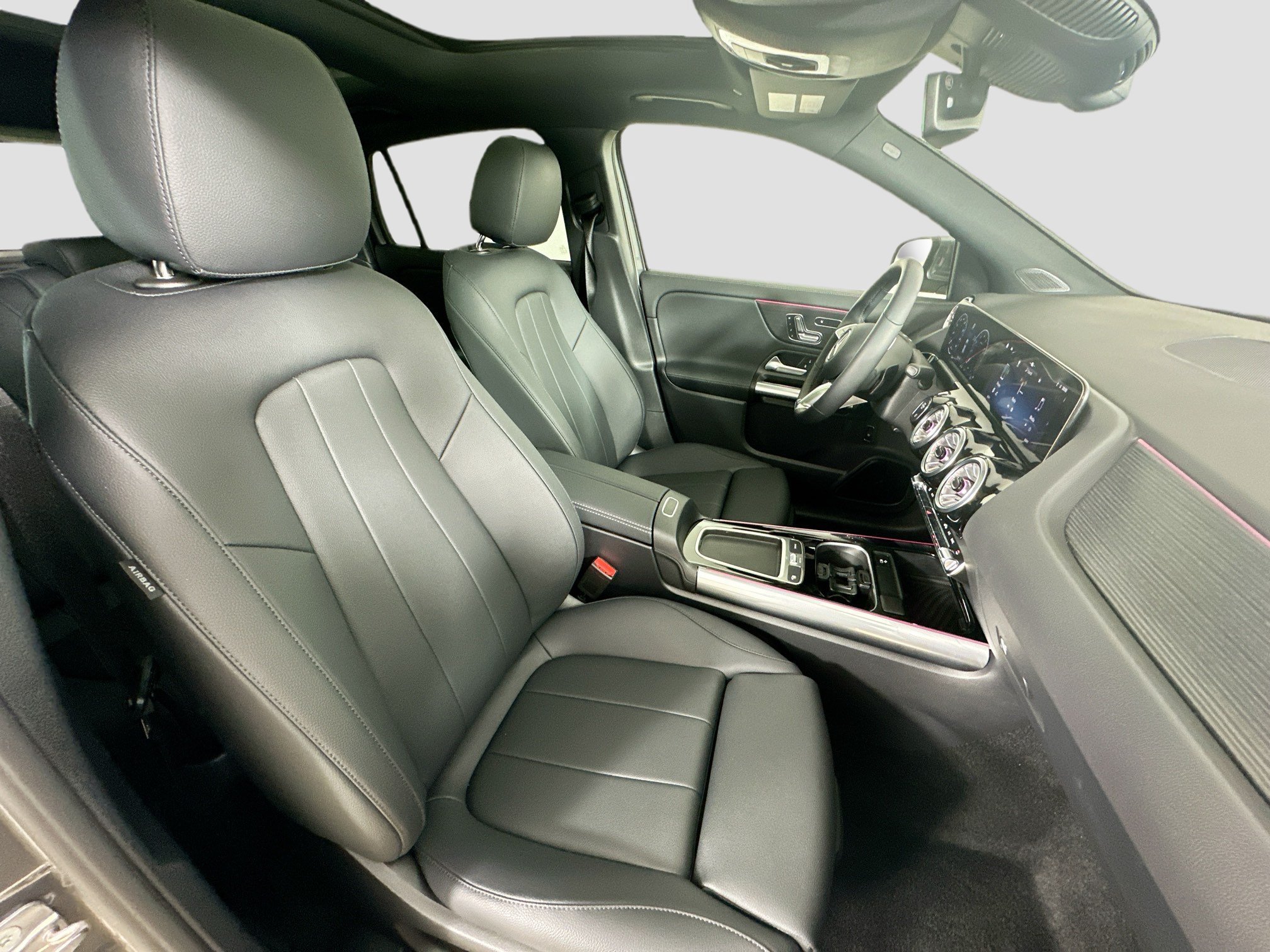 Certified 2026 Mercedes-Benz GLA 250 4MATIC image 35
