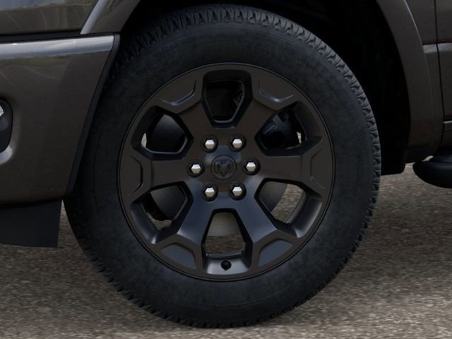 New 2026 RAM 1500 4x4 Crew Cab image 8