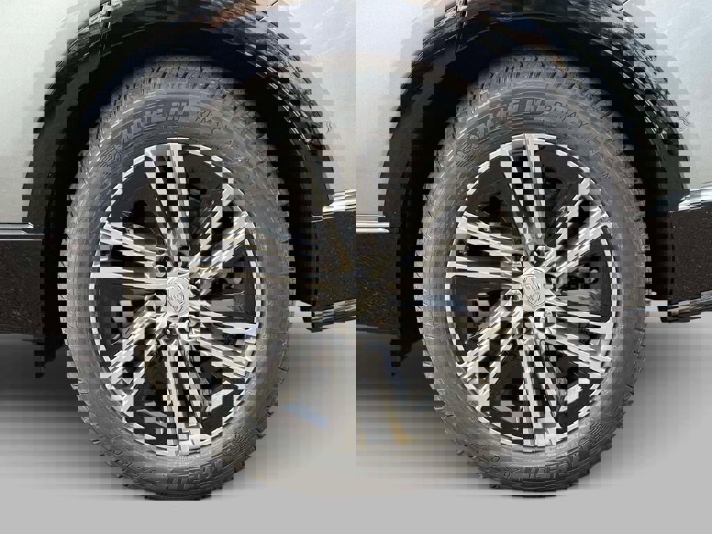 New 2026 Cadillac Lyriq Premium Luxury image 12