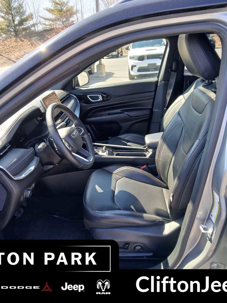 Used 2022 Jeep Compass High Altitude image 10