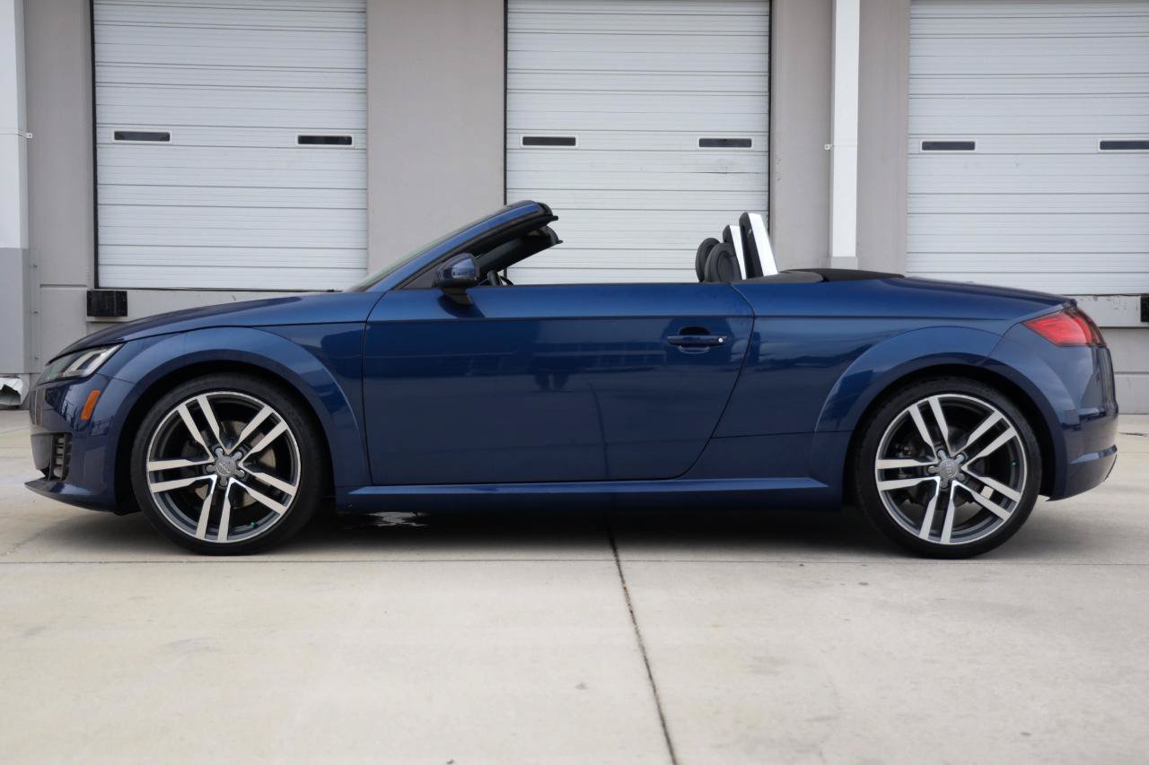 Used 2016 Audi TT 2.0T w/ Technology Package AWD/4WD image 3