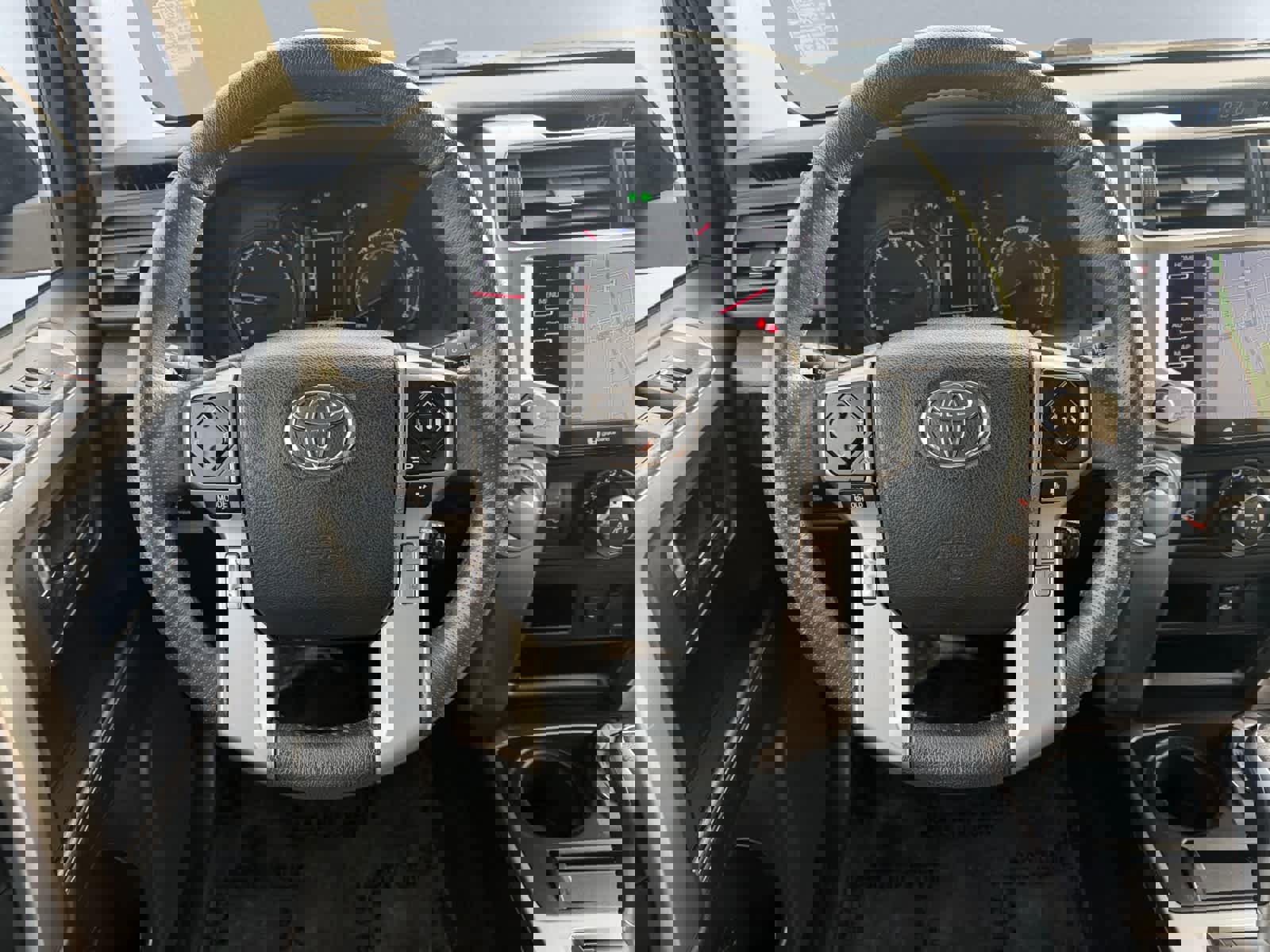 Used 2020 Toyota 4Runner SR5 Premium image 17