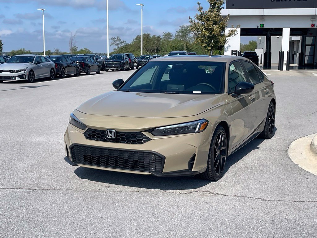 Used 2025 Honda Civic Sport image 3