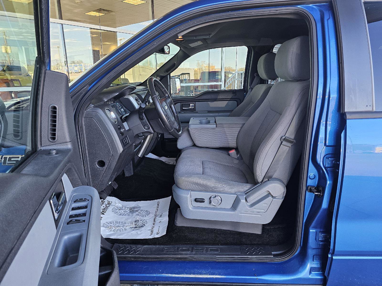 Used 2014 Ford F150 XLT w/ Equipment Group 302A Luxury AWD/4WD image 18