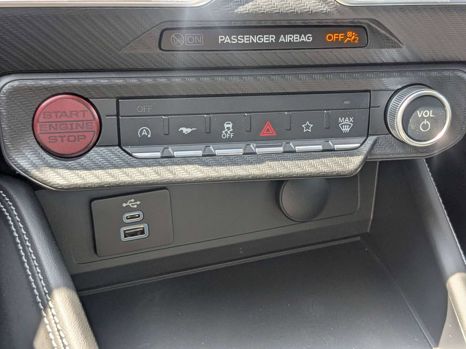 New 2026 Ford Mustang GT Premium w/ GT Performance Package RWD image 19