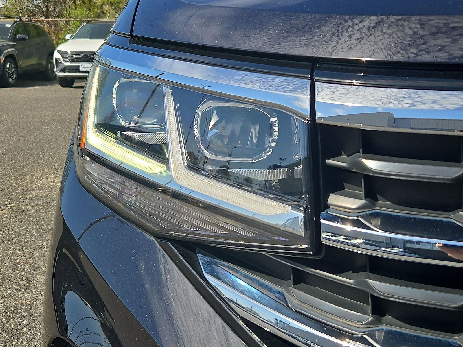 Used 2022 Volkswagen Atlas Cross Sport SE image 34