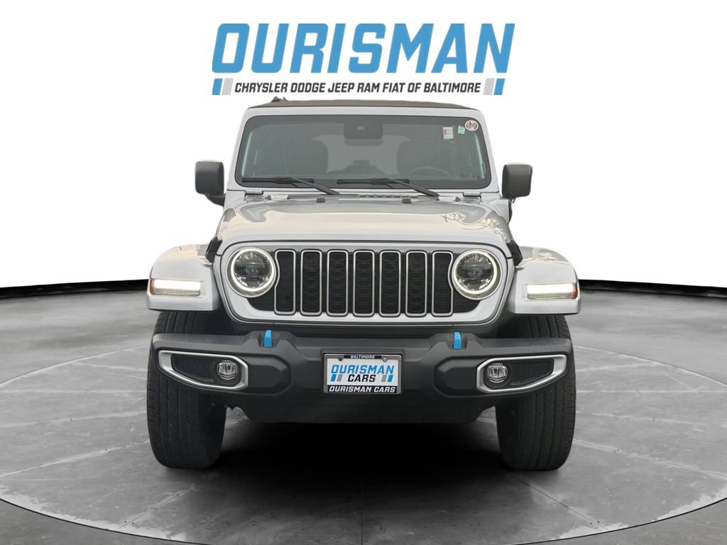 Used 2024 Jeep Wrangler Unlimited Sahara w/ Safety Group AWD/4WD image 8