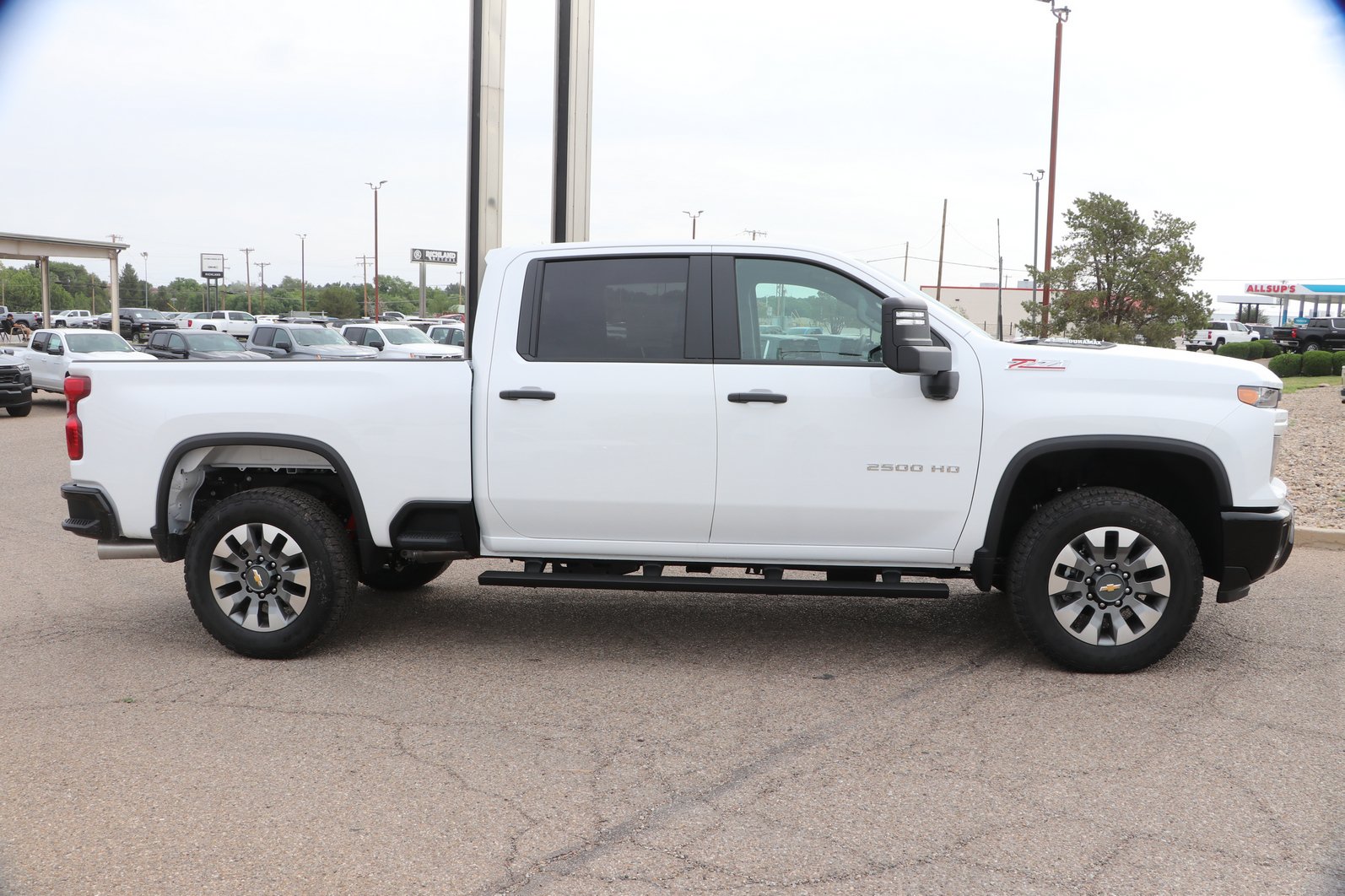 New 2026 Chevrolet Silverado 2500 Custom w/ Custom Value Package AWD/4WD image 8