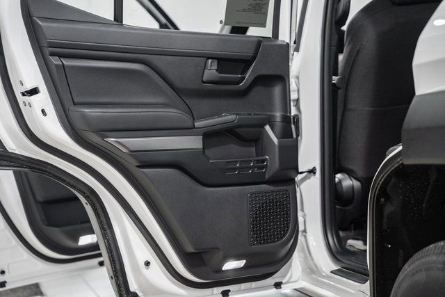 New 2026 Toyota 4Runner SR5 image 35