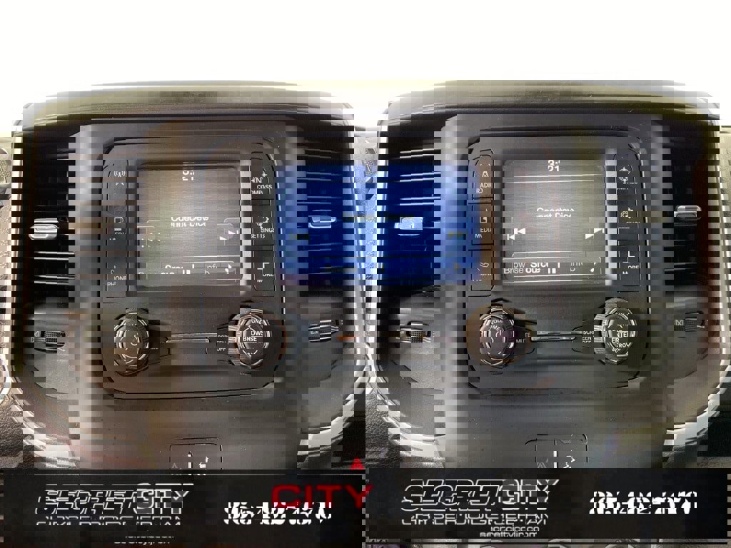 Used 2019 RAM 3500 Big Horn image 21