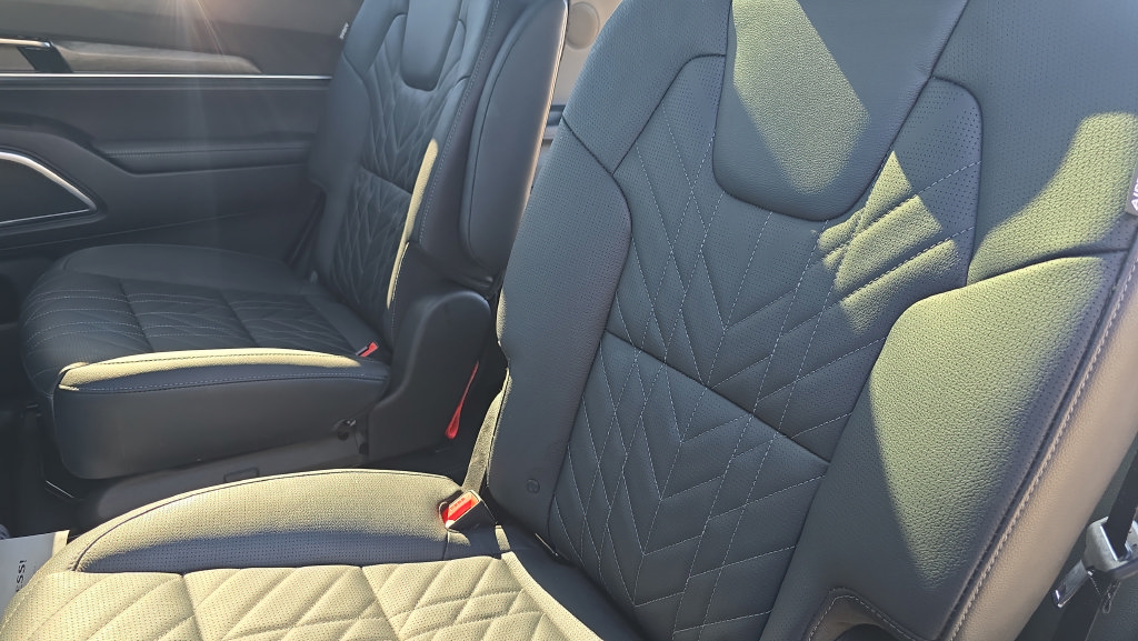 Used 2024 Kia Telluride SX X-Line AWD/4WD image 29