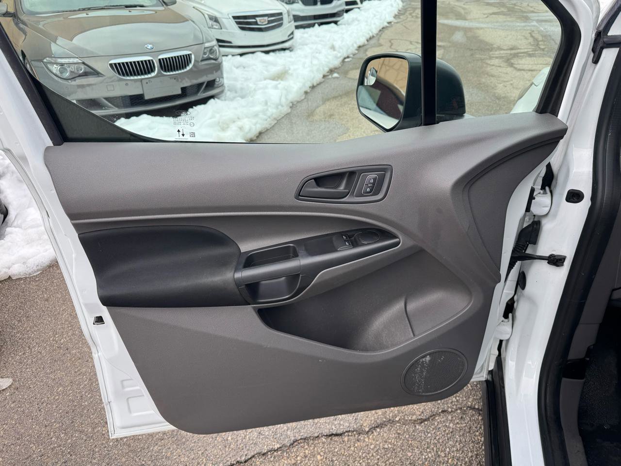 Used 2022 Ford Transit Connect XL image 17