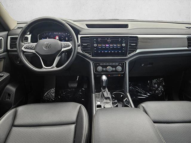 Used 2023 Volkswagen Atlas SE image 17