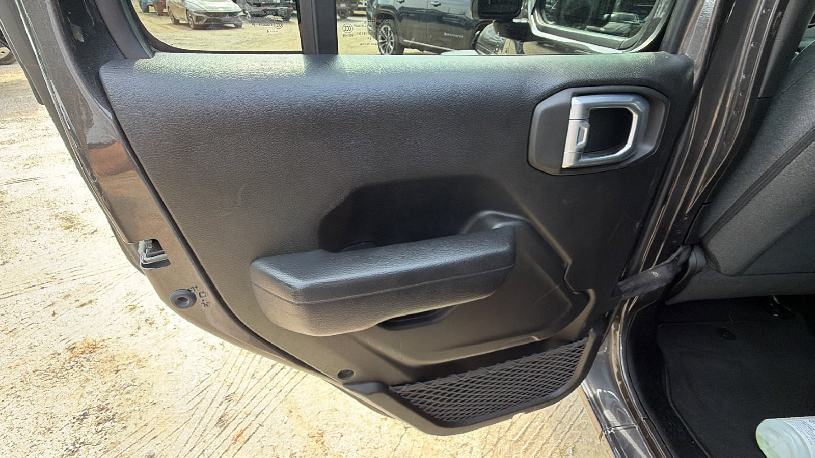 Used 2024 Jeep Wrangler Sport S image 22
