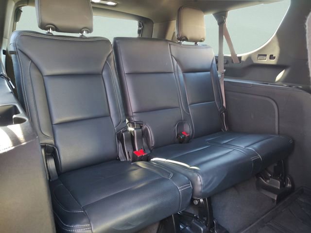 Used 2023 Chevrolet Suburban LS image 30